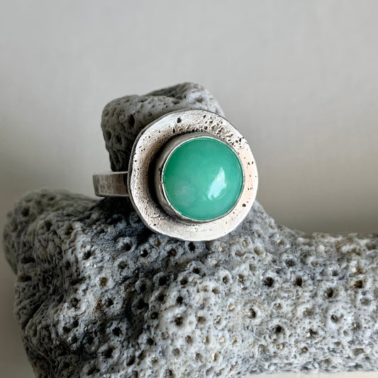 Sterling silver and chrysoprase size 8 ring - statement ring - round, green gemstone jewelry for men and women.