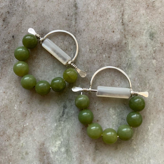 Earrings with jade beads and mother of - small, handmade statement earrings - rustic jewelry for her - beaded jewelry - yoga - boho chic