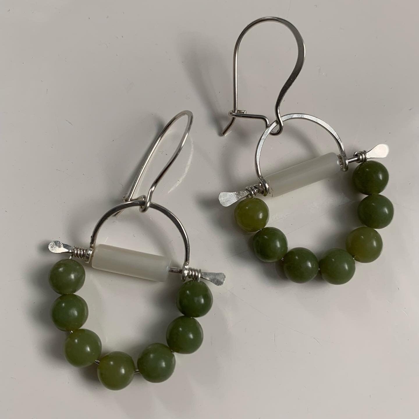 Earrings with jade beads and mother of - small, handmade statement earrings - rustic jewelry for her - beaded jewelry - yoga - boho chic